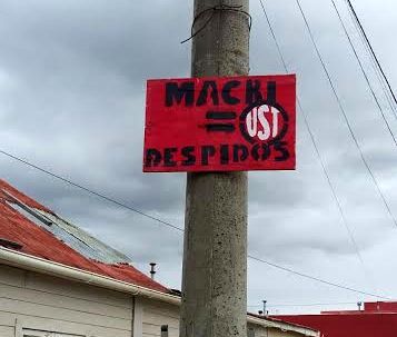 La Unidad Solidaria de Trabajadores (UST) comenzó una campaña “contra los despidos y el ajuste”, con la colocación de cartelería y distribución de volantes en toda la provincia. 