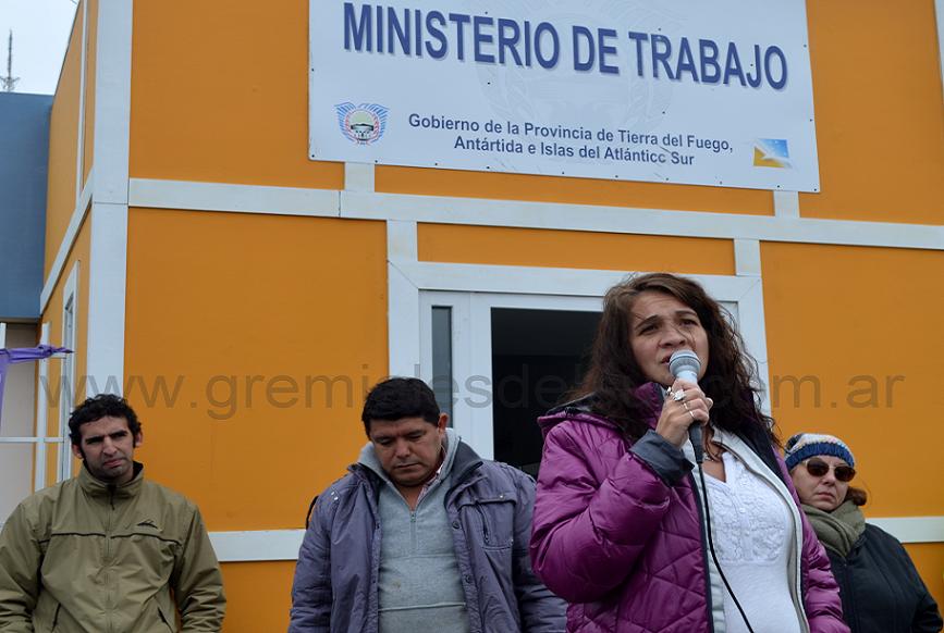 “Cada vez que nos movemos hay un despliegue policial impresionante