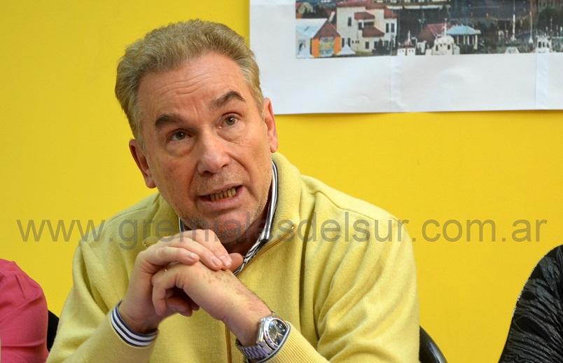 “El domingo hay que pensar si queremos llevar a Diputados gente que calló por no saber o por no querer, o quienes sabemos y queremos como defender los intereses estratégicos de las mayorías fueguinas