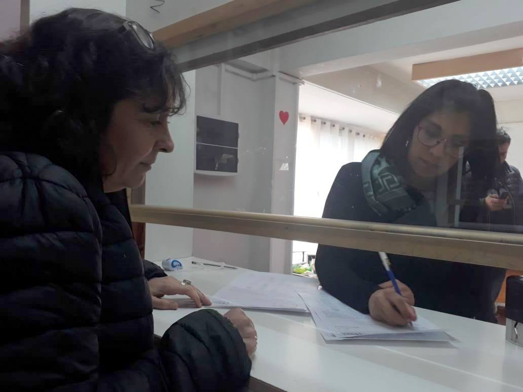 Tanto en Ushuaia (foto) como en Río Grande, SUTEF volvió a presentar listados de docentes a los que no se les pagan, sin justificación alguna, los salarios. 