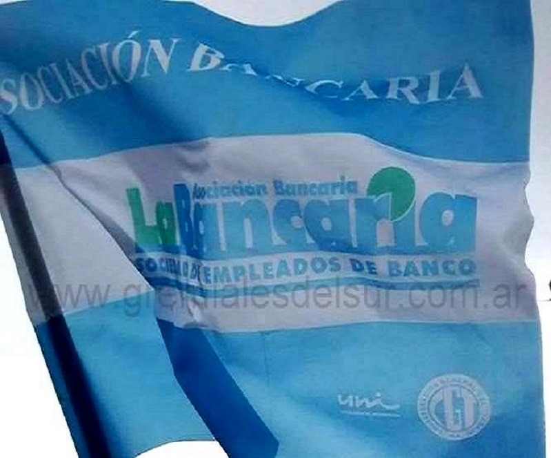 La Bancaria recordó que el artículo 122 de la Ley de Contrato de Trabajo establece como fecha de vencimiento para el pago de la primera parte del SAC el 30 de junio de cada año. 