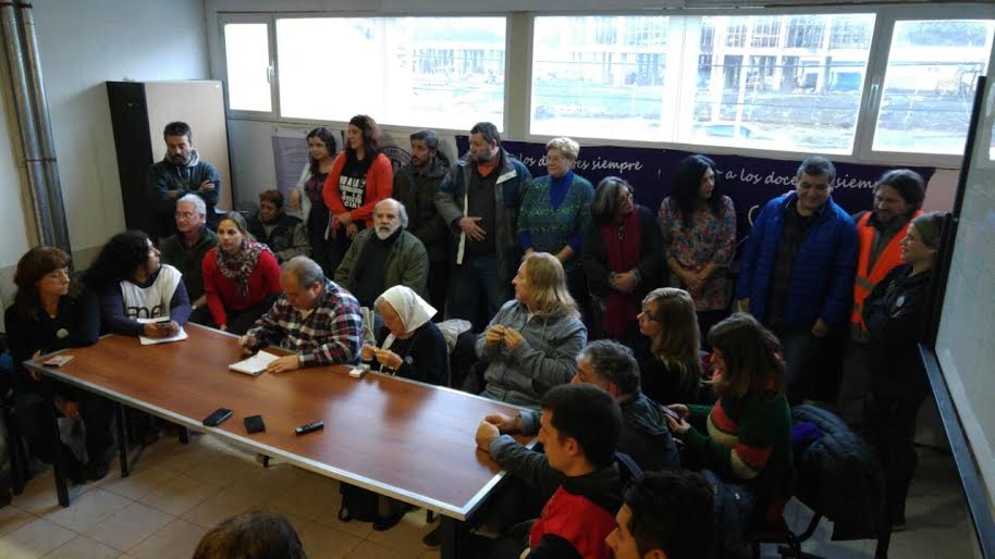La Comisión de Encuentro, Memoria, Verdad y Justicia dio una conferencia de prensa en Ushuaia.
