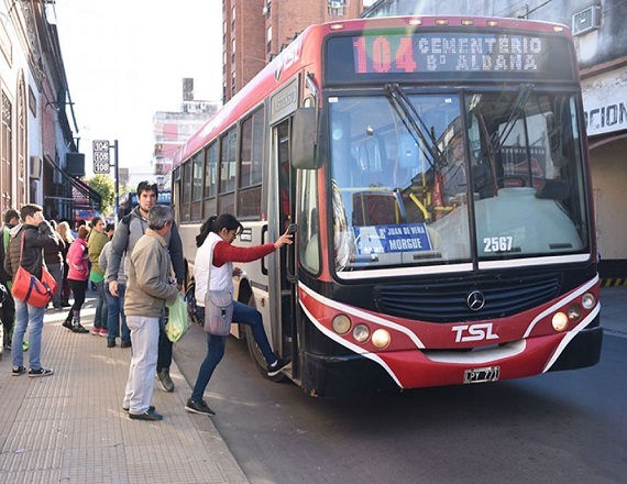 La UTA anunció que no para el 30 de octubre