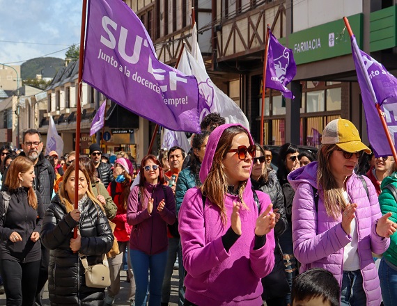 Sin acuerdo en la paritaria salarial del sector docente de Tierra del Fuego 