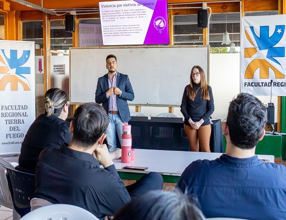 Jornada de sensibilización en la UTN en materia de violencia laboral 