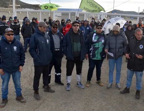 Más piquetes frente a operadoras de Santa Cruz norte