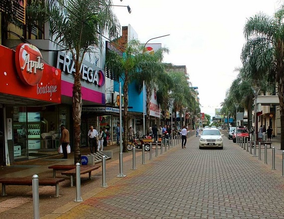 Más de 500 empleados de comercio fueron despedidos en Posadas