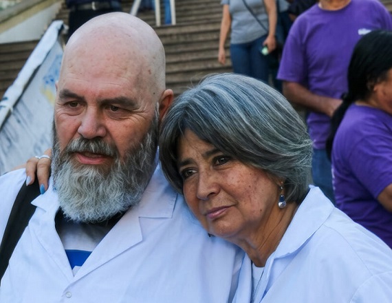 SUTEF repudia la condena a Mónica Gurina y Leandro Sánchez ¡protestar por salario no es delito!