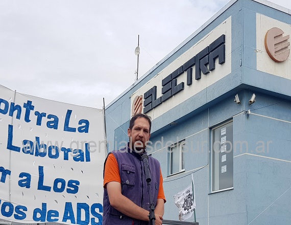 “No sabemos cómo hacer para llevarles el plato de comida”, Maxi Uriona  