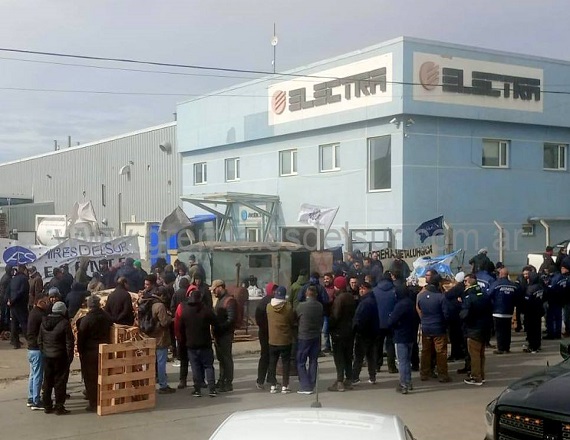Un Intendente y dos Legisladores a favor de la expropiacion de Aires del Sur