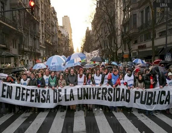 La Justicia ordenó al Gobierno aplicar la Ley de Financiamiento Universitario 