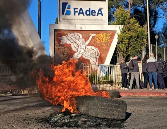 FAdeA pagó solo el 60% de los salarios y opera al 30% de su capacidad