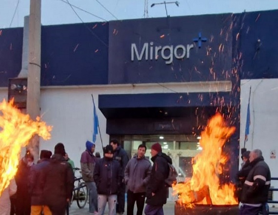 Mirgor podría desvincular a 300 trabajadores en las próximas horas 