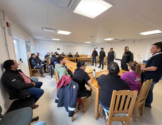 Petroleros Jerárquicos fortalece su presencia gremial en empresas y yacimientos de Chubut