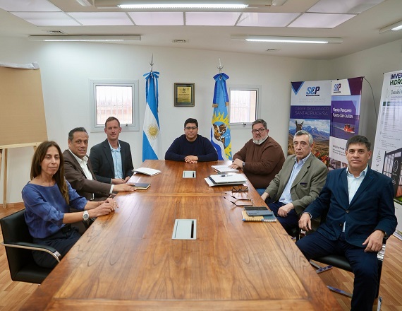 Vidal se reunió con las autoridades de Newmont