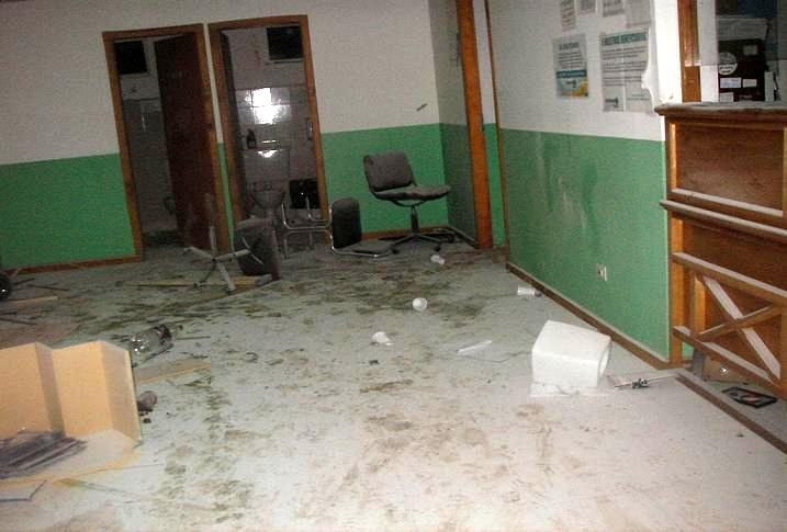 La sede de la UOCRA en Ushuaia quedó totalmente destrozada 