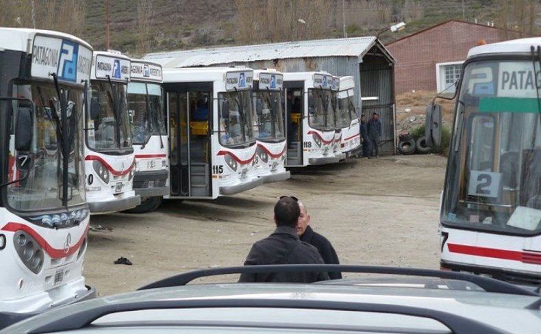 La UTA decidió parar el servicio de transporte urbano este martes y Comodoro Rivadavia permanece sin colectivos.