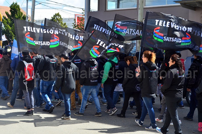 Luego de las elecciones del sindicato, el SATSAID acompañó las marchas contra la reforma previsional.