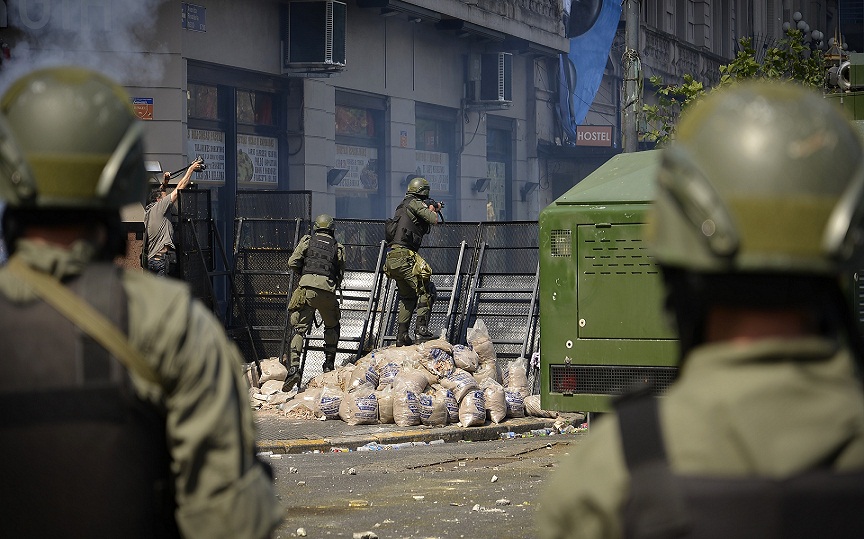 15 de diciembre, represión al pueblo en el Congreso de la Nación.