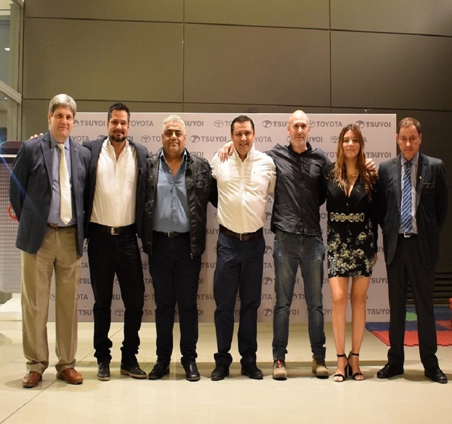 Son las correspondientes al convenio firmado recientemente por la entidad que preside José Llugdar con la concesionaria automotriz Tsuyoi de Comodoro Rivadavia, Chubut; representante de la firma de origen japonés Toyota.