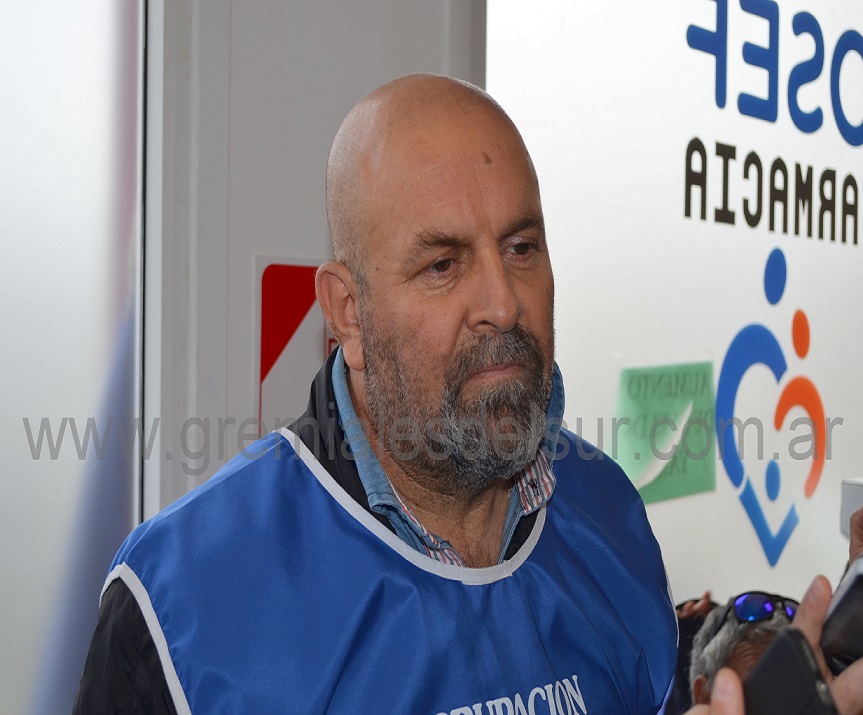 “Me gustaría saber cuál es la herramienta de seducción que tiene el Poder Ejecutivo para que los Legisladores levanten las manos permanentemente en contra de los intereses de los trabajadores”, señaló Marcelo Córdoba. 