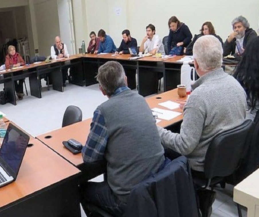 El próximo viernes 17 se reunirá un nuevo Plenario de Secretarías Generales, que analizará el estado de la negociación y de no haber avances se podría convocar a nuevas medidas de fuerza en la semana siguiente. 