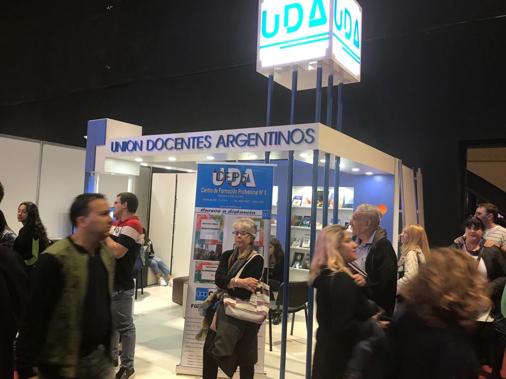 La Feria Internacional del Libro es un evento al que la UDA le presta mucha importancia porque permite mostrar, como la entidad sindical, se encuentra comprometida con el quehacer cultural.