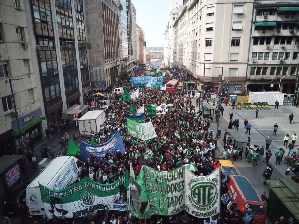 La medida de fuerza de ATE se cumple en todos los sectores y organismos del Estado, a excepción de ANAC, donde el Gobierno dictó la conciliación obligatoria. Foto de archivo. 