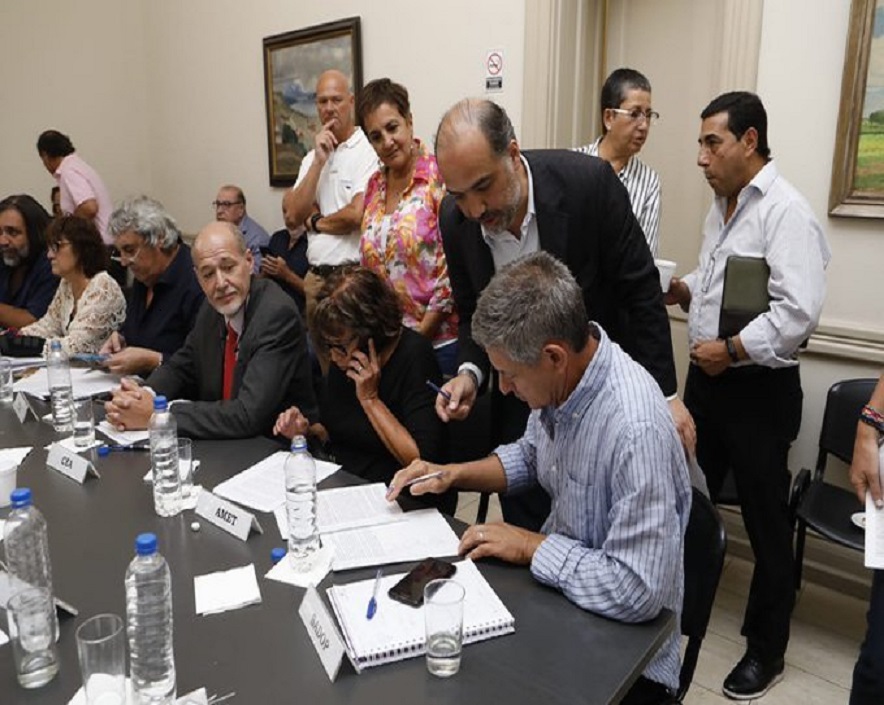 El Gobierno de la Ciudad de Buenos Aires y los docentes llegaron a un acuerdo de salarios. 