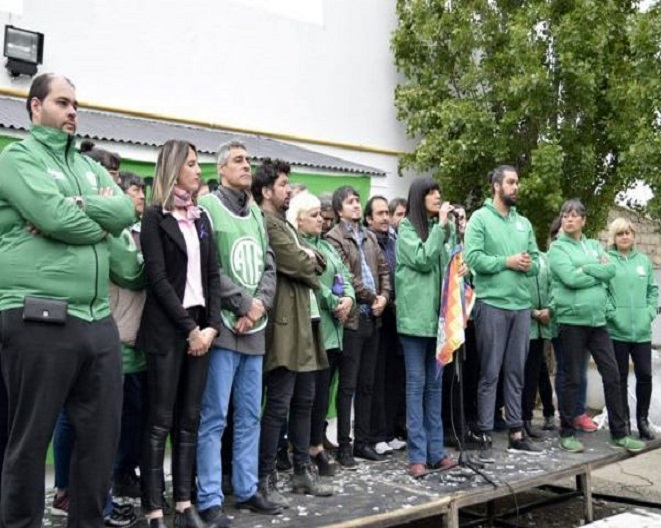 “Arrancamos con un 20% para todos los compañeros, y es nuestro deber como organización seguir organizándonos para dignificar el trabajo, pero también para liberar la Nación”, señala el comunicado de ATE Santa Cruz.