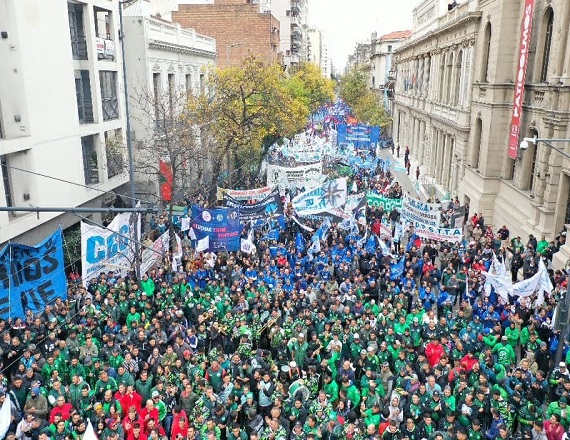 “Si el Presidente viene a Córdoba, los trabajadores cordobeses nos vamos a expresar en contra de sus políticas. De eso no hay dudas”, manifestó Edgar Luján, titular del gremio de los Camioneros de Córdoba.