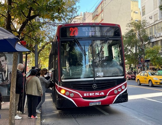 El Gobierno nacional dictó la conciliación obligatoria y finalmente la Unión Tranviarios Automotor (UTA) no realizará el paro de colectivos de 48 horas que estaba previsto para el lunes 30 de septiembre y martes 1° de octubre.