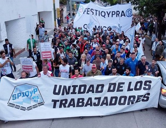 El conflicto, que tuvo un fuerte impacto en la ciudad de Río Tercero, movilizó a sindicatos, organizaciones sociales y políticas, además de contar con el apoyo de trabajadores de la industria química y petroquímica de todo el país.