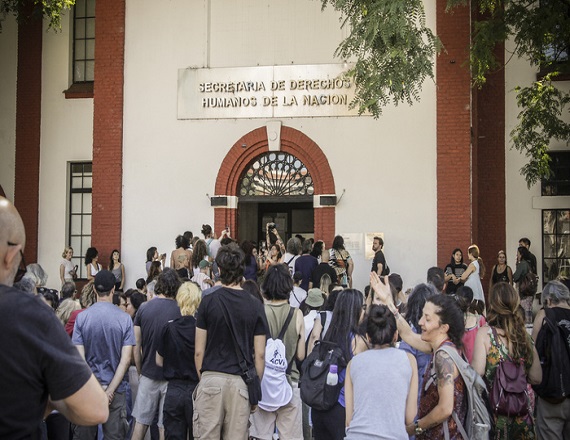 Todo indica que el despido de los quince Delegados tendrá su correlato judicial. Por el momento, lo que parece ser una decisión es que el gremio ampliará la denuncia que había presentado en diciembre pasado ante la OIT.