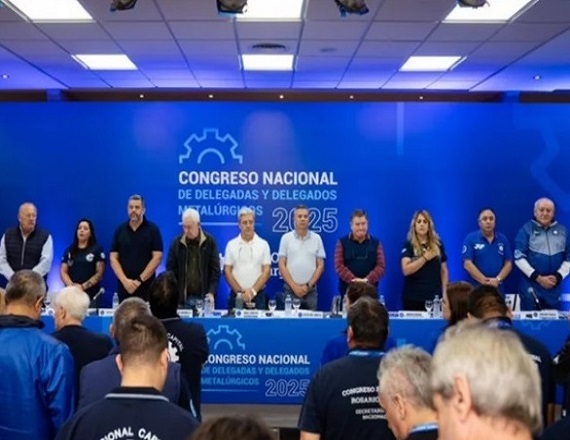 La medida de fuerza se realizará el miércoles 7 de mayo en plantas metalúrgicas y siderúrgicas de todo el país. Será la primera de una serie de protestas aprobadas por el Congreso Nacional de Delegados de la UOM.