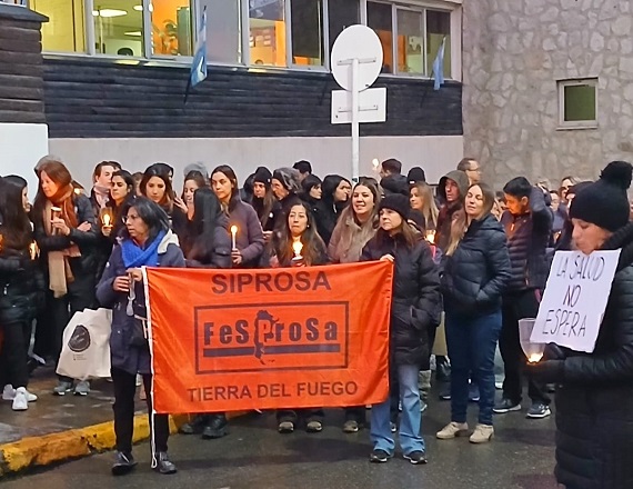 “Llamamos a toda la comunidad fueguina a acompañar este reclamo que no sólo atañe a quienes trabajamos en salud, sino que tiene impacto directo en la calidad del sistema público que sostenemos día a día”, resaltaron desde Si.Pro.Sa.
