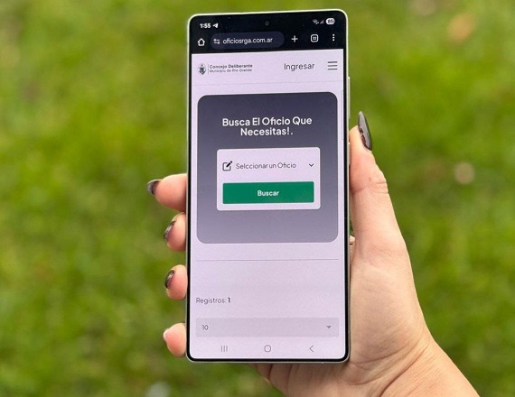 La plataforma será gratuita, segura y fácil de usar. Permitirá registrarse desde el celular o la computadora, mostrar qué sabe hacer cada persona y contactar directamente con quienes buscan esos servicios.