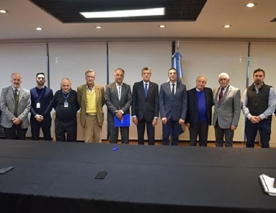 “La homologación da certeza jurídica y previsibilidad a las partes, sin dejar de atender la dinámica inflacionaria”, sostuvo el titular de FAECyS Armando Cavalieri.
