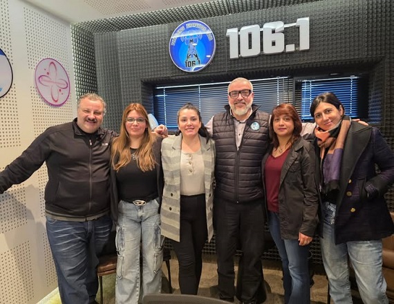 González y su equipo reafirmaron el compromiso del sindicato con el bienestar de la comunidad y la respuesta a las necesidades sociales, compartiendo detalles sobre la organización, logística y el compromiso detrás de las campañas.