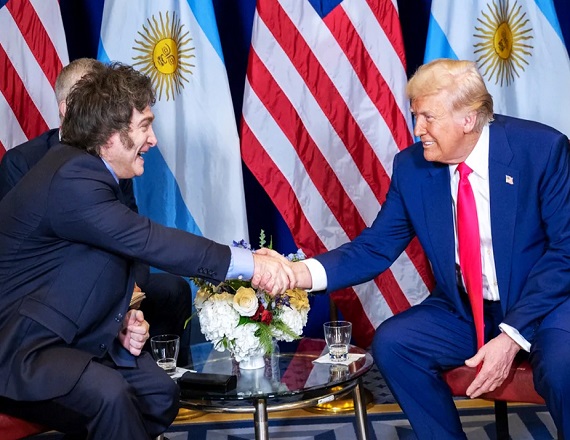 “El DNU 697/2025 vulnera el principio republicano de división de poderes, al eludir el debate parlamentario que exige la Constitución Nacional para el ingreso de tropas extranjeras”, resaltó el SUTEF.