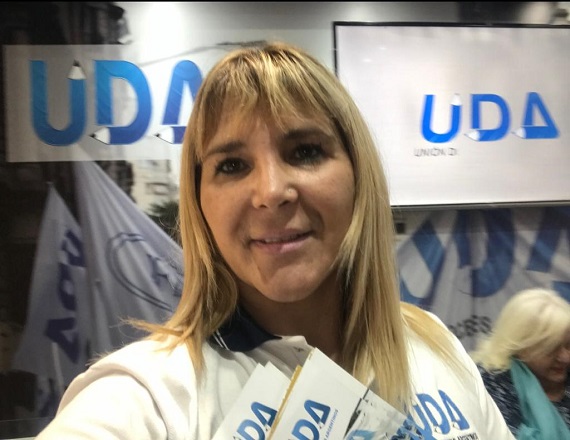 “UDA exige  que sea escuchado el reclamo salarial de los docentes en TDF que ha llegado a un punto de insostenibilidad. Es urgente una recomposición salarial que permita garantizar condiciones dignas”, remarcó Fanny Abregú.