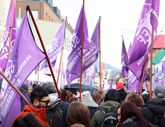 El Secretario General del SUTEF agradeció el trabajo del Cuerpo de Delegados y subrayó que el sector debe seguir luchando por la sanción de Ley de Financiamiento Educativo, y el Salario Mínimo, Vital y Móvil para la docencia fueguina.