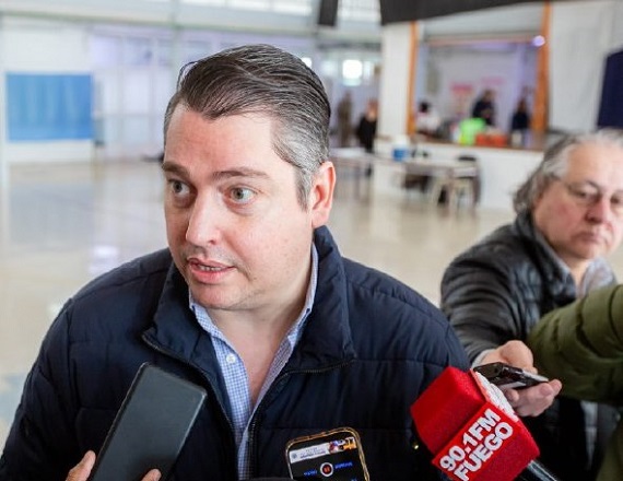 “La situación económica en Río Grande es alarmante y en los próximos meses podría volverse crítica si continúa el crecimiento del desempleo y la abrupta caída de la actividad económica”, resaltó el Intendente Martín Pérez.