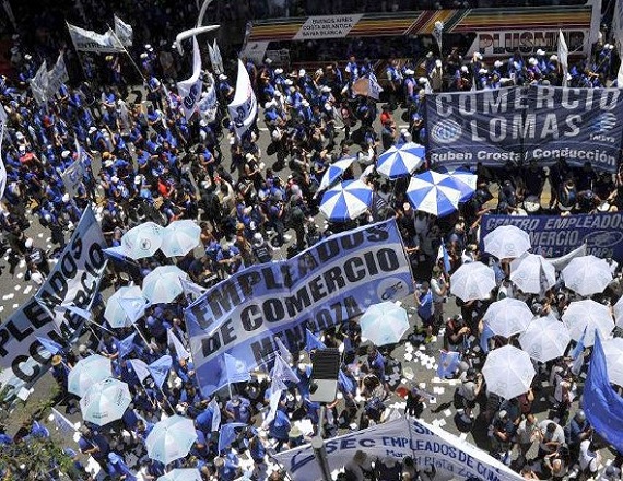 La concentración partirá desde la Avenida Rivadavia Nº 1.451 y contará con la participación de delegaciones de trabajadores mercantiles provenientes de todas las provincias del país.