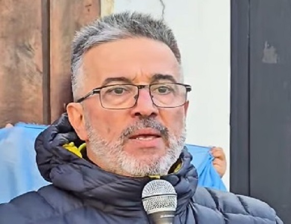 “El 30 de abril, cuando hay sesión de la Legislatura, habrá que parar y movilizar y bloquear la Legislatura, y si no hay Ley de Financiamiento no habrá sesión”, advirtió el Secretario General del SUTEF, Horacio Catena.