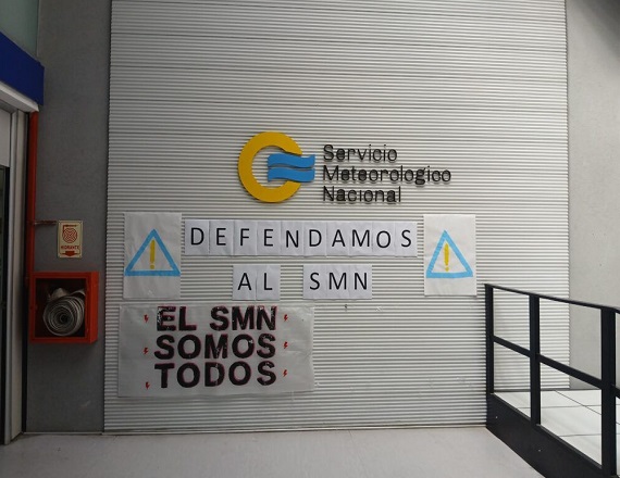“Este viernes vence el mes de preaviso que le dieron a 140 trabajadores que serían despedidos. Si no se garantiza la continuidad laboral de todos los agentes del SMN, la próxima semana vamos al paro”, remarcó el titular de ATE, Rodolfo Aguiar.