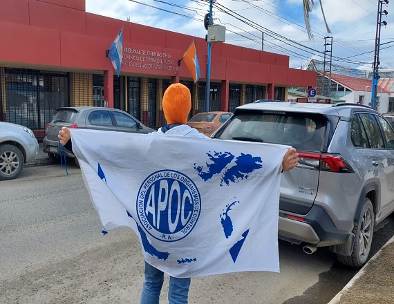 “Seguiremos defendiendo ese principio con responsabilidad, institucionalidad y dentro de la ley. La autonomía sindical no es un privilegio de sus dirigentes. Es una garantía de los trabajadores”, remarcó APOC Tierra del Fuego.