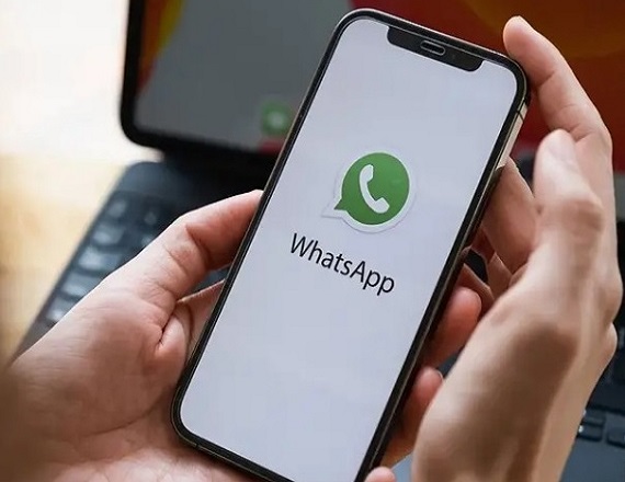 El fallo aplicó jurisprudencia basada en el artículo 318 del Código Civil y Comercial de la Nación, sosteniendo que la correspondencia digital posee un valor probatorio equiparable al de las cartas misivas tradicionales.