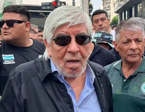 El acuerdo, celebrado con las cámaras del sector, confirma la voluntad del gremio de mantener la paz social y sostener el diálogo con el Gobierno, aun cuando el incremento acordado se ubique por debajo de la inflación proyectada.