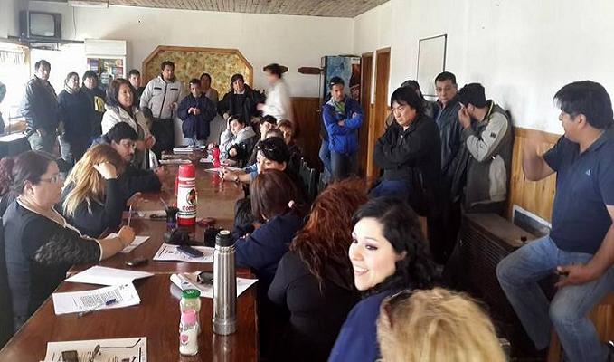 El Congreso Provincial de ATE resolvió en Tolhuin paro por 24 horas para el jueves 21